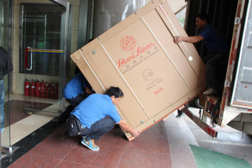 贵池钢琴贵重工艺品无忧运